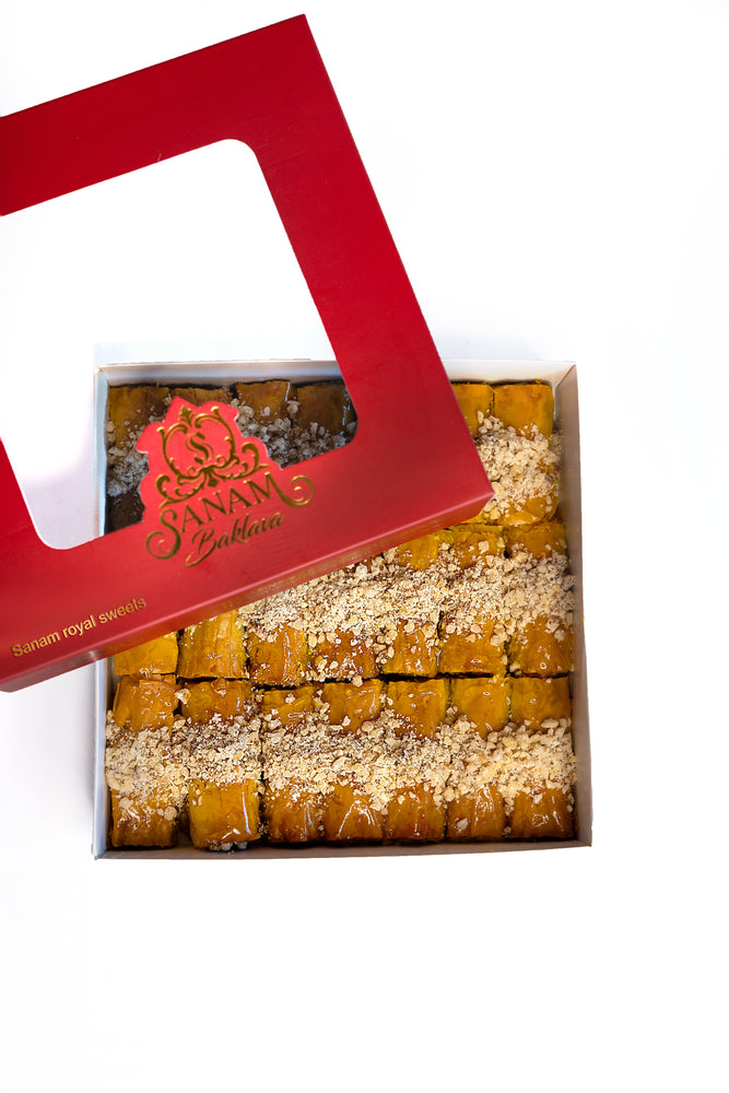 Premium Mediterranean Hand Made Walnut Roll Baklava